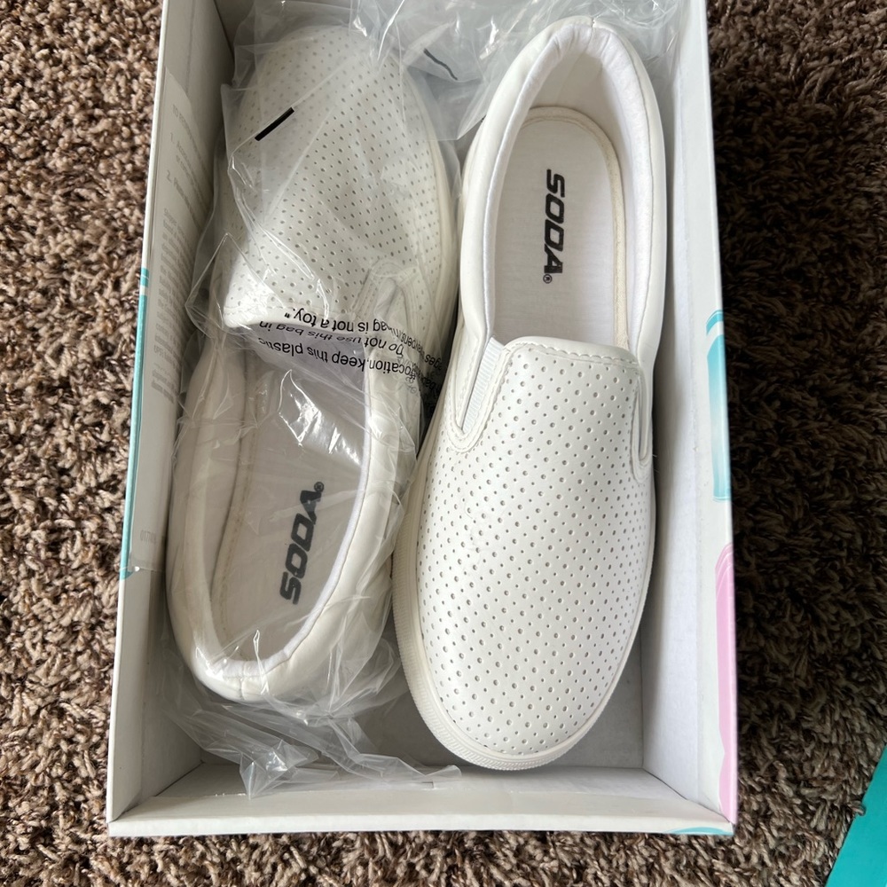 Women’s Shoes